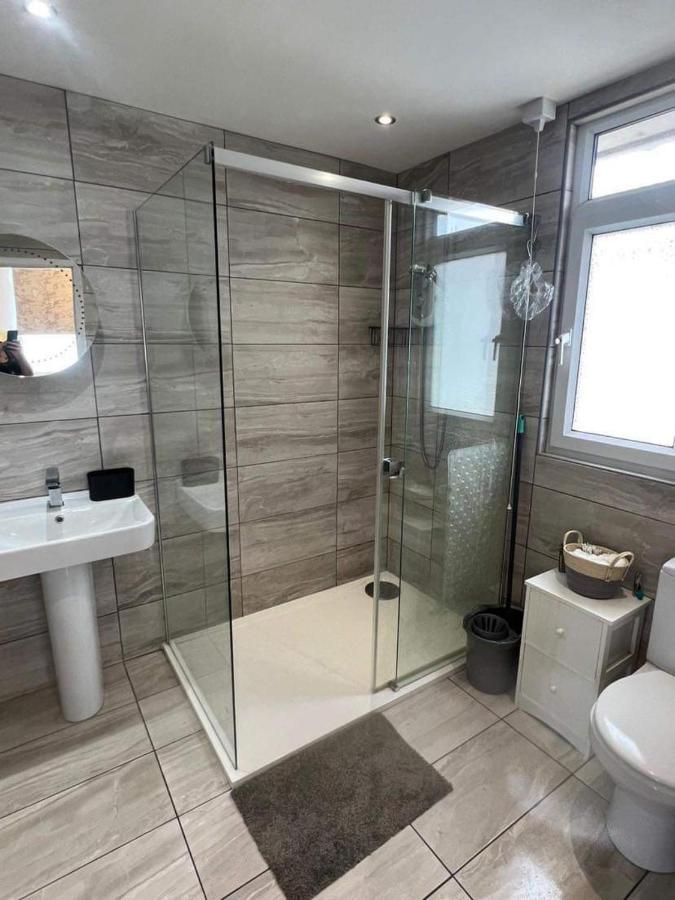 Stunning One Bed Modern & Contemporary Chalet Bridlington Exterior photo